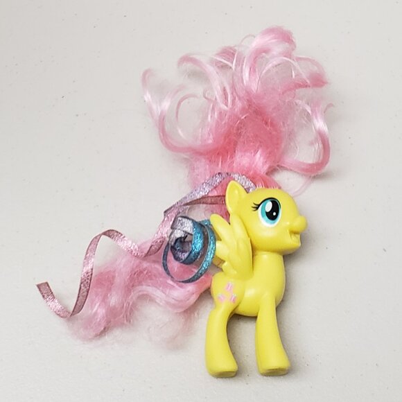 My Little Pony Fluttershy Birthday Surprise G4 - Picture 1 of 7